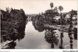 AFGP2-46-0132 - FIGEAC - Le Célé En Amont De La Ville - Vue Prise Du Pont Du Pin  - Figeac