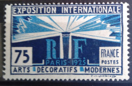 FRANCE                           N° 215                     NEUF*          Cote : 22 € - Unused Stamps