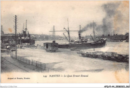 AFQP1-44-0032 - NANTES - Le Quai Ernest-renaud  - Nantes