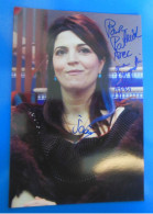 AUTOGRAPHE DE AGNES JAOUI SUR PHOTO - Attori E Comici 