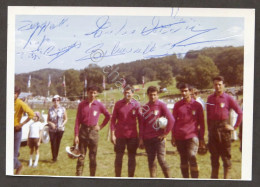 Fotografia Con Autografi Piloti Motocross Squadra Italiana In Svizzera - 1968 - Autres & Non Classés