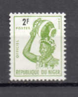 NIGER  SERVICE   N° 2    NEUF SANS CHARNIERE  COTE 0.25€    JEUNE FILLE GJERMA - Níger (1960-...)