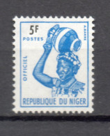 NIGER  SERVICE   N° 3    NEUF SANS CHARNIERE  COTE 0.25€    JEUNE FILLE GJERMA - Níger (1960-...)