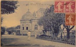 C. P. A. : 17 : ROYAN : Casino Municipal Et Un Coin Du Jardin, Timbre En 1937 - Royan