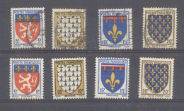 Yvert 572 à 575  - Blasons  - Série De 4 Timbres Neuve Sans Trace De Charnière+ 1érie Oblitérée - Other & Unclassified