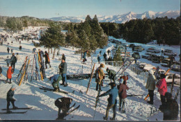 Cpsm 66 Font Romeu Départ Des Pistes Au Fond La Chaine Du Canigou - Otros & Sin Clasificación