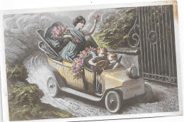 Femme Et Anges Dans Une Automobile (fantaisie) - Passenger Cars