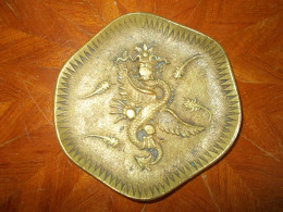 Ancienne Coupelle Bronze Doré Décor Chimère Dragon Ailes Chine ? Chinois ? Fin Xix Eme Napoléon 3 - Other & Unclassified