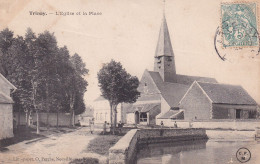 Trinay (45 Loiret) L'église Et La Place - édit. CFM Masson Et Librairie O Perche - Andere & Zonder Classificatie