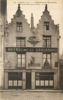 37* TOURS   Hotel De La Crouzille        RL40,0950 - Tours