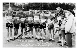 PHOTO CYCLISME REENFORCE GRAND QUALITÉ ( NO CARTE ) GROUPE TEAM LOCOMOTIEF 1952 - Cyclisme