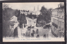 64. PAU . Entrée Du Parc Beaumont . Le Palais D'Hiver . Animée - Pau