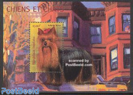 Togo 2001 Yorkshire Terrier S/s, Mint NH, Nature - Dogs - Togo (1960-...)