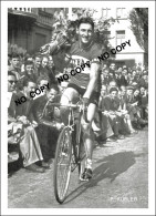 PHOTO CYCLISME REENFORCE GRAND QUALITÉ ( NO CARTE ) FERDI KUBLER TEAM TEBAG 1953 - Radsport