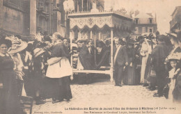 MEZIERES (Ardennes) - La Fédération Des Oeuvres De Jeunes Filles - Son Eminence Le Cardinal Luçon Bénissant Les Enfants - Charleville