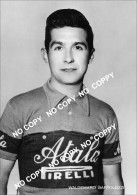 PHOTO CYCLISME REENFORCE GRAND QUALITÉ ( NO CARTE ) WALDEMARO BARTOLOZZI TEAM ATALA 1953 - Ciclismo
