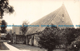 R109164 Old Postcard. House - Welt