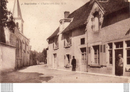 D36  INGRANDES  L'Eglise ( Côté Est )  .............. ( Avec L'épicerie ) - Altri & Non Classificati