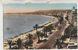 Nice  06   Belle Carte Glacée Non Circulée La Promenade Des Anglais _Rue Et Plage Animées - Altri & Non Classificati