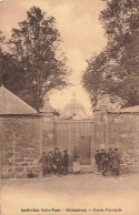 Guingamp * Institution Notre Dame , Entrée Principale * école - Guingamp