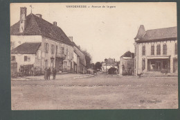 CP - 58 - Vandenesse - Avenue De La Gare - Otros & Sin Clasificación