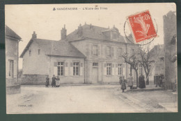 CP - 58 - Vandenesse - Ecole Des Filles - Andere & Zonder Classificatie