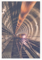 EURO TUNNEL - L'INTERIEUR DU TUNNEL FERROVIAIRE SUD SOUS MER .  AVRIL 1990 - Treinen