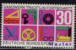 GERMANY(1968) Crafts. MUSTER (specimen) Overprint. Scott No 981. - Otros & Sin Clasificación