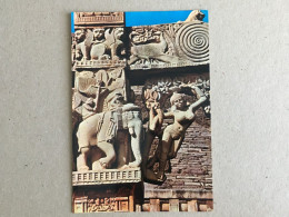 India Indie Indien - Sanchi A Yakshi Bracket Figure On The Eastern Gateway Sculpture Monument - Inde