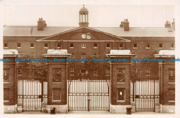 R108856 R. E. Barracks Chatham. RP - Monde