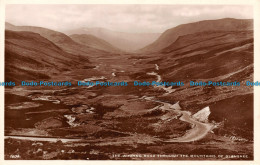 R109659 The Winding Road Through The Mountains Of Glenshee. White. Best Of All. - Monde