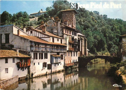 64 - Saint Jean De Pied De Port - Vieilles Maisons Et L'église Forteresse - Sur Les Bords De La Nive Avec Le Pont D'Espa - Saint Jean Pied De Port