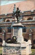 R109317 Statue Of Oliver Cromwell. London. Wrench - Andere & Zonder Classificatie