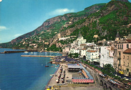 AMALFI, SALERNO, CAMPANIA, ARCHITECTURE, PORT, BOATS, UMBRELLA, BEACH, TOWER, ITALY, POSTCARD - Salerno