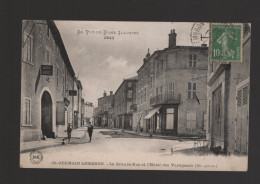 CPA - 63 - N°2842 - St-Germain-Lembron - La Grande Rue Et L'Hôtel Des Voyageurs - Animée - Circulée - Saint Germain Lembron