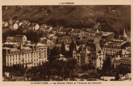 CPA 63 L'AUVERGNE LE MONT DORE Les Grands Hôtels Et L'Avenue De Clermont - Le Mont Dore