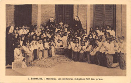 MYANMAR Burma - MANDALAY - Native Orphan Girls Praying - Publ. Sisters Of The Saint-Joseph  - Myanmar (Birma)