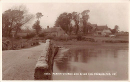 England - TRESHWATER I. W Parish Church And River - Autres & Non Classés