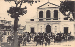 Guadeloupe - POINTE à PITRE - Sortie De Messe - Ed. Phos  - Pointe A Pitre