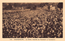Madagascar - TANANARIVE - Le Zoma, Marché Du Vendredi - Ed. Oeuvre Des Prêtres Malgaches 220 - Madagaskar