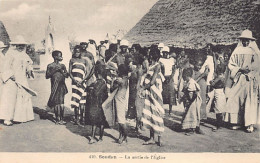 Mali - La Sortie De L'église - Ed. Soeurs Missionnaires De N.-D. D'Afrique  - Mali