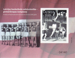 Equipe De Basket-ball De Lettonie De 1935  Basket Basketball Bloc De 2023 Lettland - Baloncesto