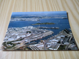 Lorient (56).Le Port De Pêche De Kéroman. - Lorient