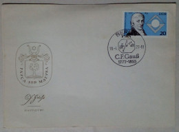 Berlin - Enveloppe Premier Jour Sur Le Thème De Carl Friedrich Gauss (1977) - Unused Stamps