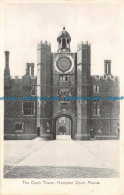 R109450 The Clock Tower Hampton Court Palace - Monde