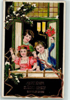 10673011 - Kinder Am Fenster  Mit Blumen Und Luftschlangen Golddruck - Neujahr