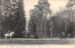 60-CHANTILLY-CHASSES A COURRE-N°370-F/0235 - Chantilly