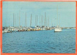 DK148_*   GRENAA LYSTBÅDHAVNEN * VIEW Of The HARBOUR With MANY SHIPS * SENT To DDR 1980 - Dänemark