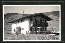 Foto-AK Oberammergau, Wohnhaus Mit Terrasse, Ca. 1940  - Oberammergau