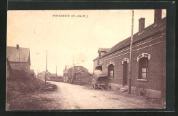 CPA Puisieux, Vue De La Rue Avec Vue Du Bâtiment  - Otros & Sin Clasificación